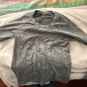 Lululemon - Grey Swiftly Tech, Size 2